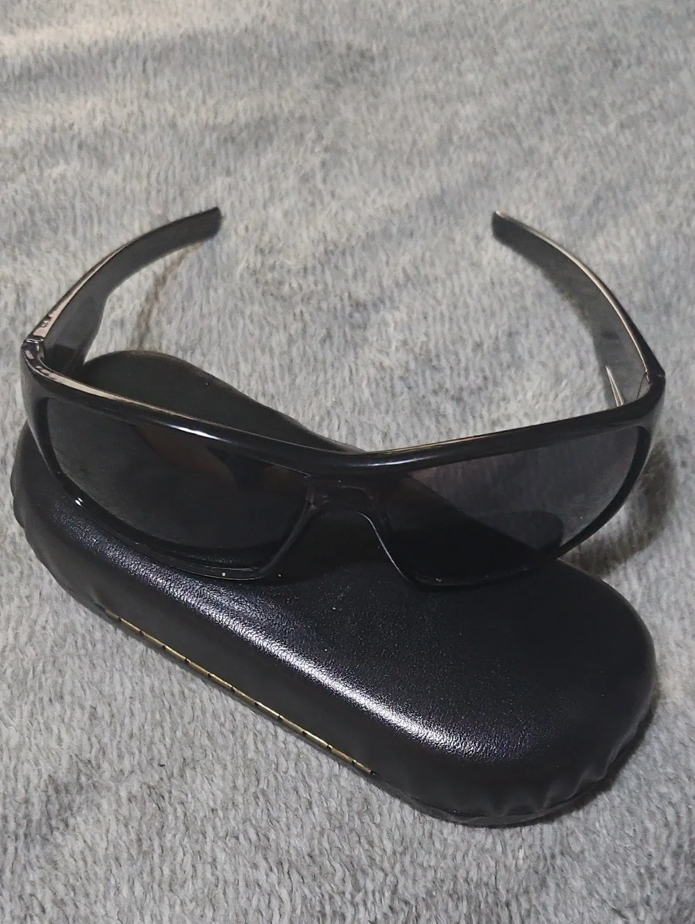 Airforce Mens Wrap Sunglasses